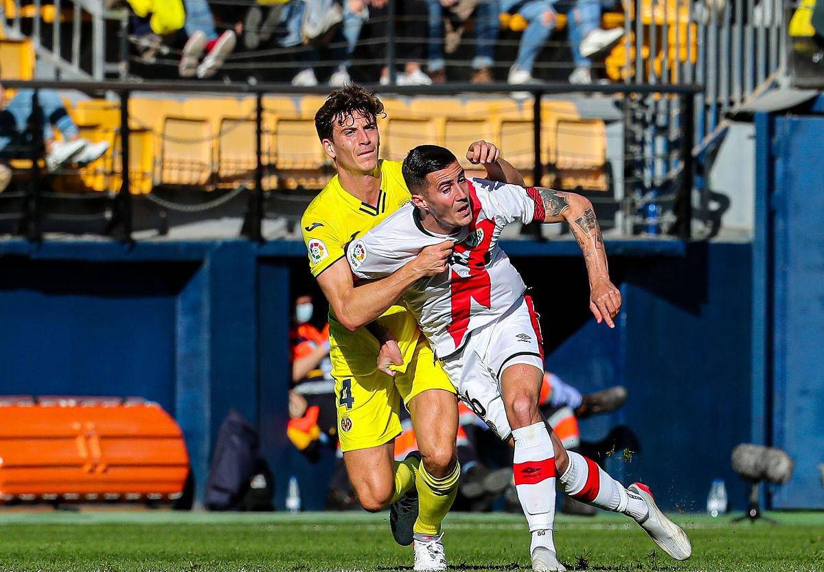 关于国际比赛日比利亚雷亚尔备战英超；队长鼓劲细节曝光；球迷炸锅；高层口径保持一致的信息