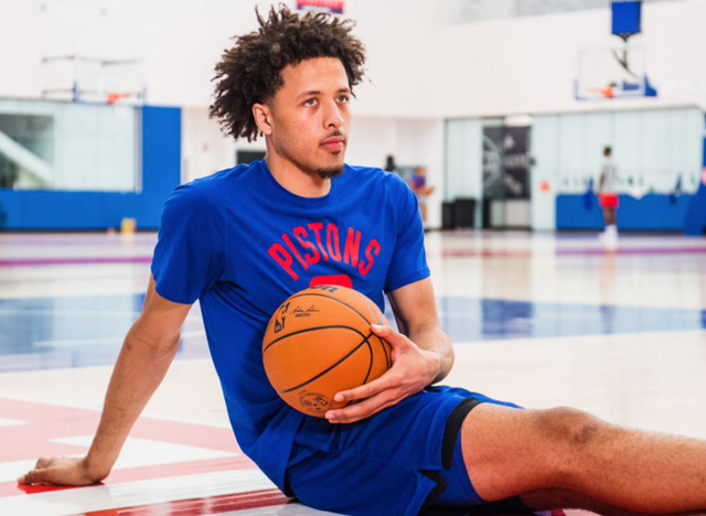 包含里程碑夜！那不勒斯造点机会，国王杯清晨刷纪录，质疑声仍在，赛季目标并未改变的词条